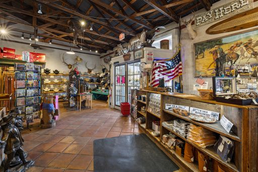 117 N Adams  , Fredericksburg, TX 78624