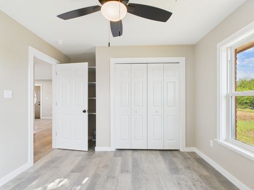 212 Myrtle Ave, Harper, TX 78631