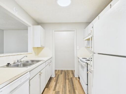 1603 Stoney Ridge Court, Unit 6, Marble Falls, TX 78654