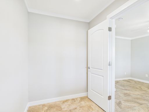 1016 LUCKENBACH-CAIN CITY RD, Fredericksburg, TX 78624