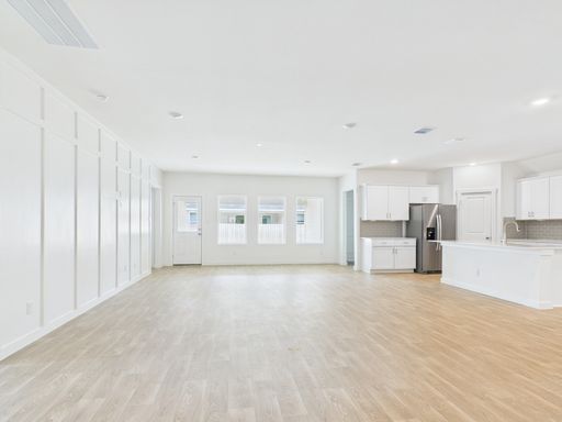 724 Grace Lane, Fredericksburg, TX 78624