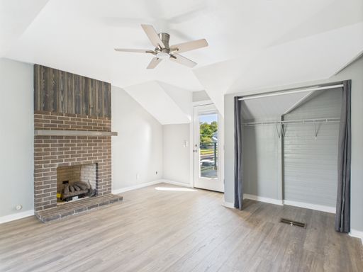 112 West Hackberry Street, Fredericksburg, TX 78624