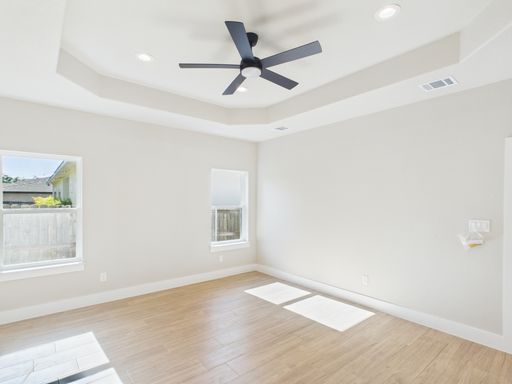 110 Parlin, Fredericksburg, TX 78624