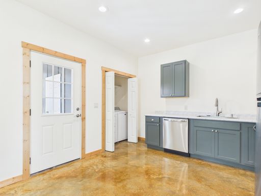 1124 Thiele Dr , Unit 200, Fredericksburg, TX 78624