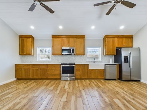 802 Apple St. - Apple St, Fredericksburg, TX 78624