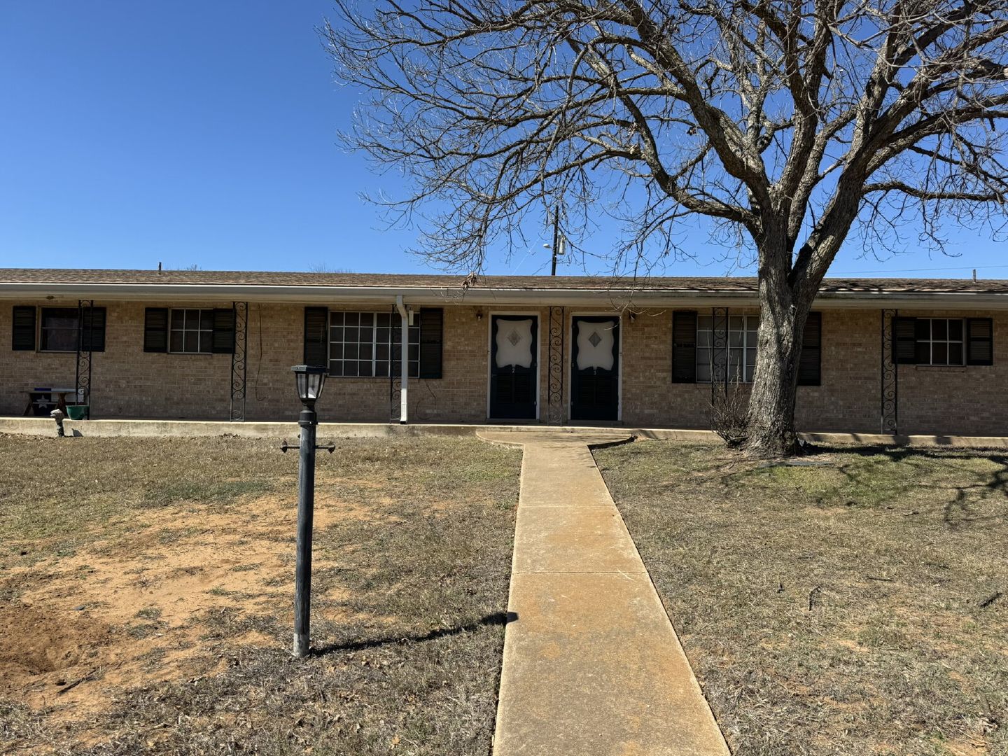 Fredericksburg Apartment: 21 Linda Drive