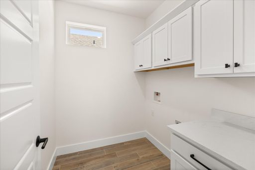 802 S Creek , Unit 101, Fredericksburg, TX 78624
