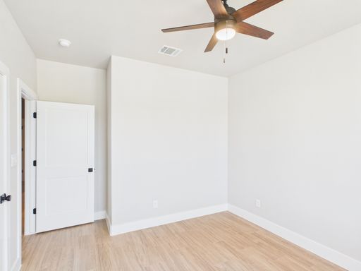 110 Parlin, Fredericksburg, TX 78624