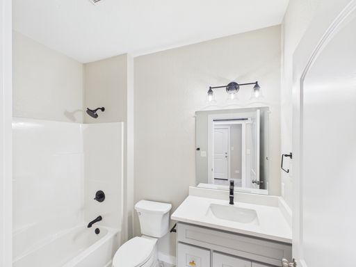 126 Feather Way , Fredericksburg, TX 78624