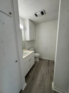 1601 Stoney Ridge Court, Unit 2, Marble Falls, TX 78654
