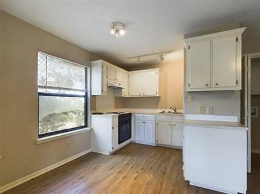 294 Friendship Ln. - 18, Fredericksburg, TX 78624