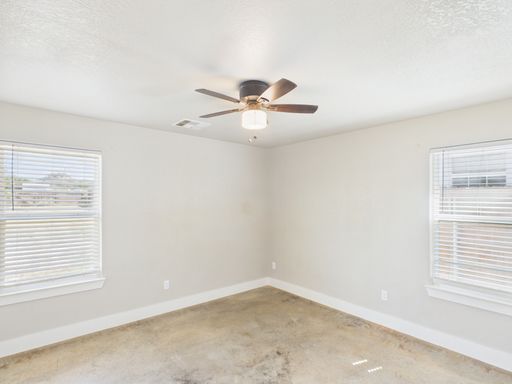 124 Feather Way , Fredericksburg, TX 78624
