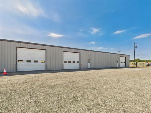 207 Jack Nixon Rd  - Unit B, Fredericksburg, TX 78624