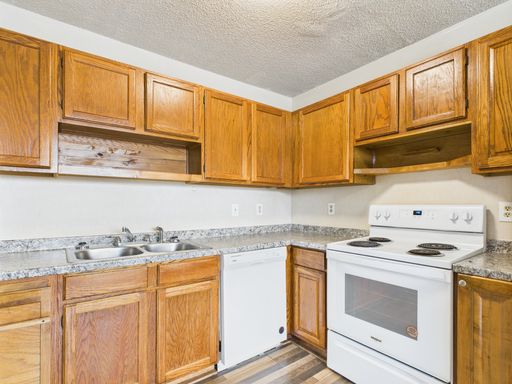 1604 9th Street, Unit C, Marble Falls, TX 78654