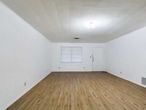 100 Northwest Drive - 19, Fredericksburg, TX 78624