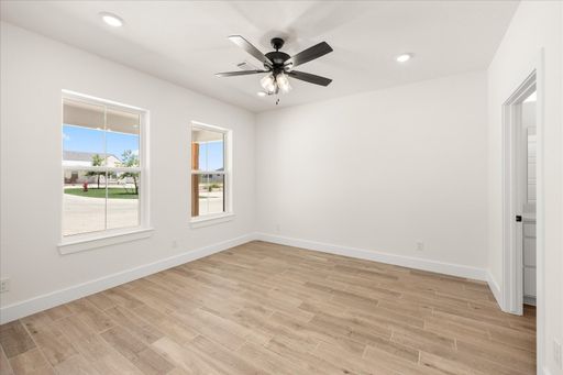 802 S Creek , Unit 101, Fredericksburg, TX 78624