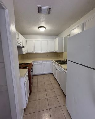 903 Mayfield Drive, Unit A, Marble Falls, TX 78654