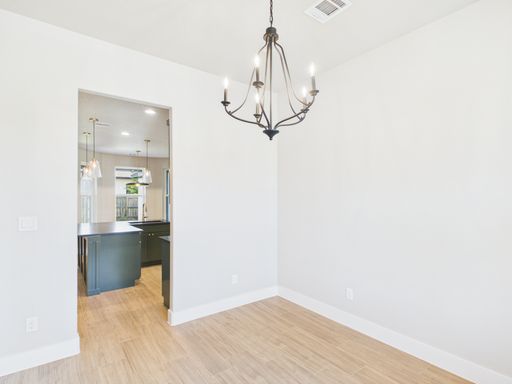 110 Parlin, Fredericksburg, TX 78624