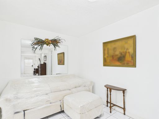 206 North Edison Street, Fredericksburg, TX 78624