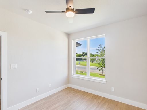 110 Parlin, Fredericksburg, TX 78624