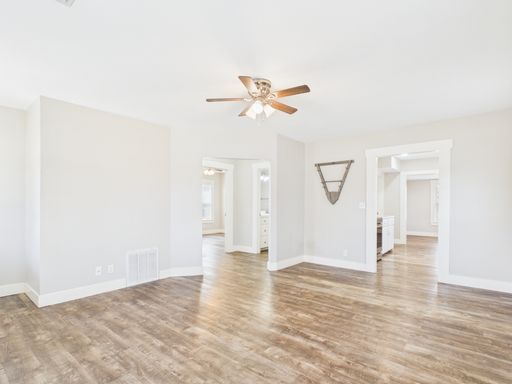 108 South Olive, Fredericksburg, TX 78624