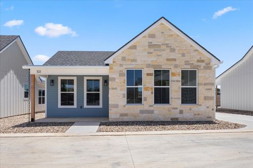 802 S Creek , Unit 101, Fredericksburg, TX 78624