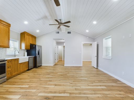 802 Apple St. - Apple St, Fredericksburg, TX 78624