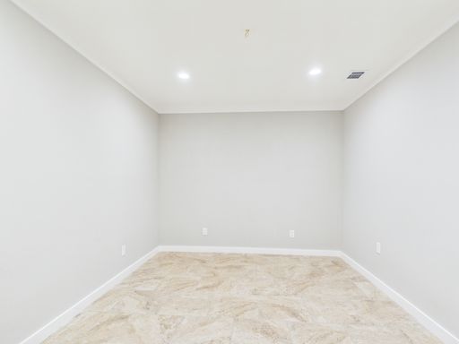 1016 LUCKENBACH-CAIN CITY RD, Fredericksburg, TX 78624