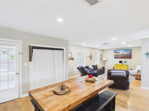 510 S Olive , Fredericksburg, TX 78624