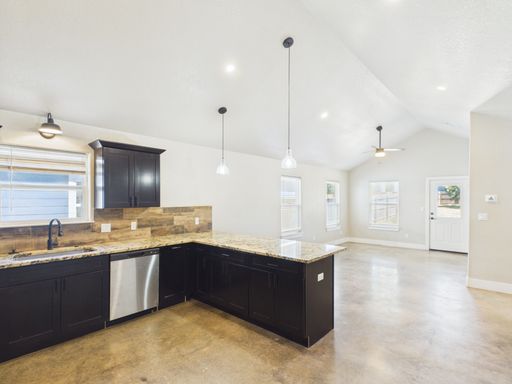 124 Feather Way , Fredericksburg, TX 78624