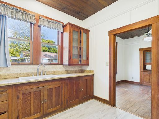 401 Fulton , Fredericksburg, TX 78624