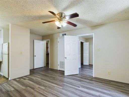 321 West Park Street - 4, Fredericksburg, TX 78624
