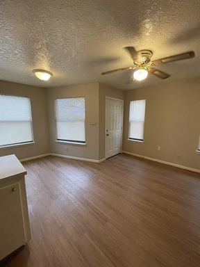 296 Friendship Ln. - 21, Fredericksburg, TX 78624