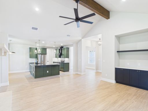 110 Parlin, Fredericksburg, TX 78624