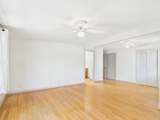 606 W Austin St , Fredericksburg, TX 78624