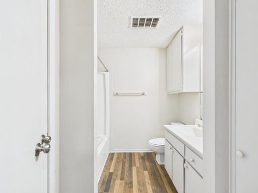 1603 Stoney Ridge Court, Unit 6, Marble Falls, TX 78654