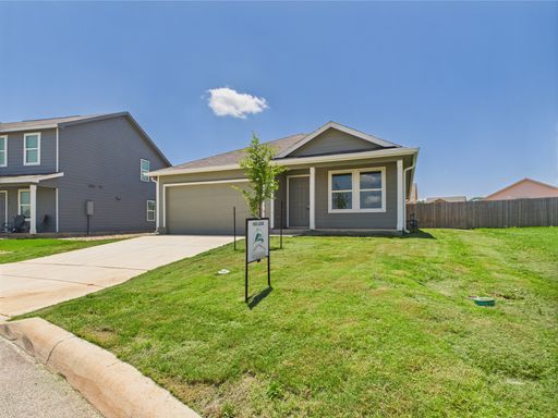 114 Cairans Crossing, Fredericksburg, TX 78624