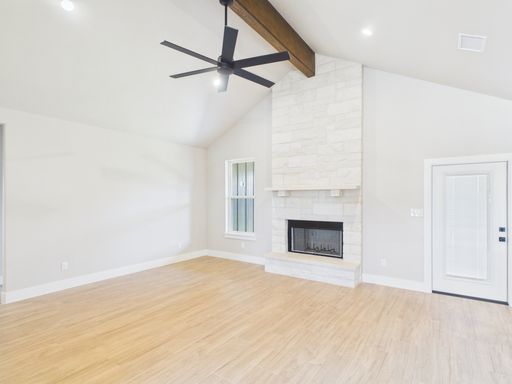 110 Parlin, Fredericksburg, TX 78624