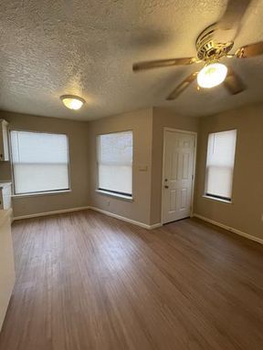 296 Friendship Ln. - 21, Fredericksburg, TX 78624