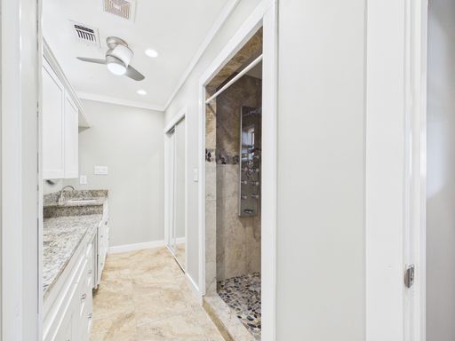 1016 LUCKENBACH-CAIN CITY RD, Fredericksburg, TX 78624
