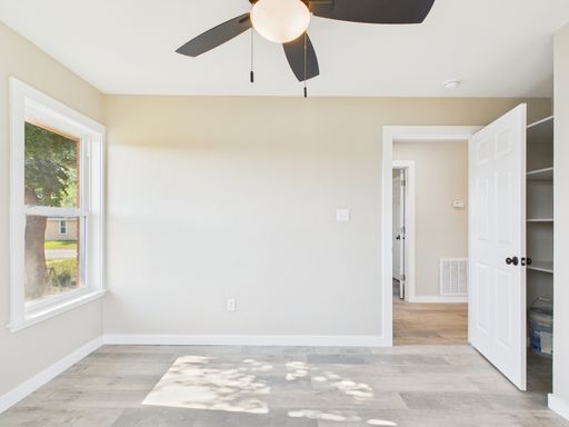 212 Myrtle Ave, Harper, TX 78631