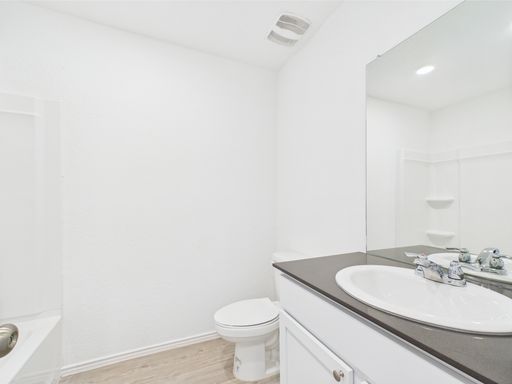 114 Cairans Crossing, Fredericksburg, TX 78624