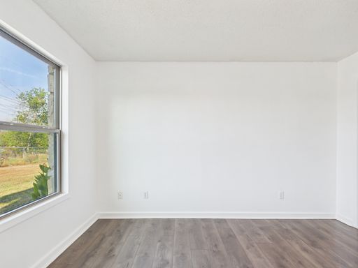 1604 9th Street, Unit B, Marble Falls, TX 78654