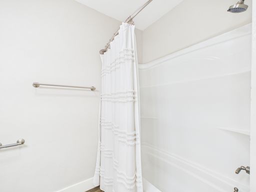 108 South Olive, Fredericksburg, TX 78624