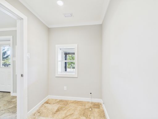 1016 LUCKENBACH-CAIN CITY RD, Fredericksburg, TX 78624