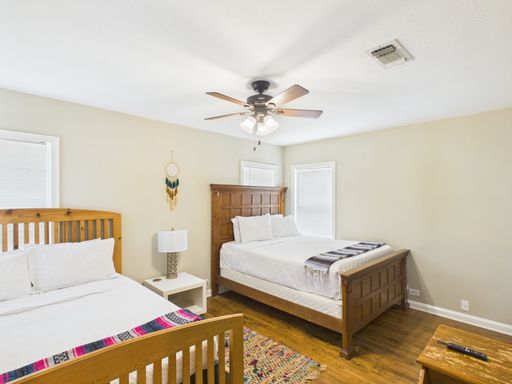 510 S Olive , Fredericksburg, TX 78624