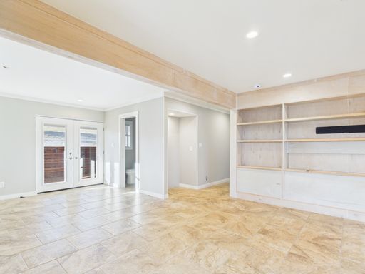 1016 LUCKENBACH-CAIN CITY RD, Fredericksburg, TX 78624