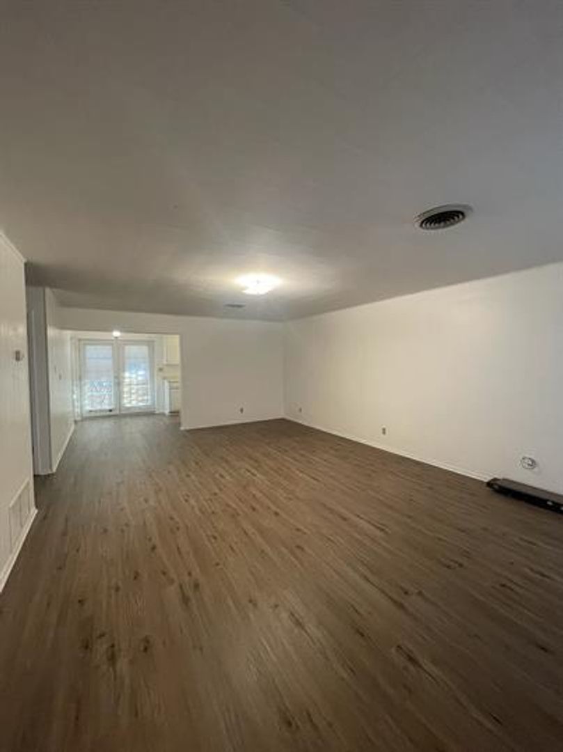 Fredericksburg Apartment: 100 Northwest Hills  Drive