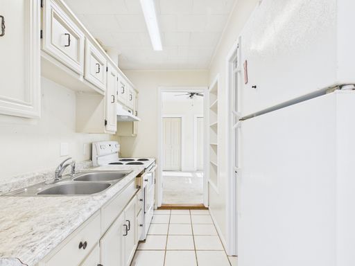 512 Kraupahen Street - A, Fredericksburg, TX 78624