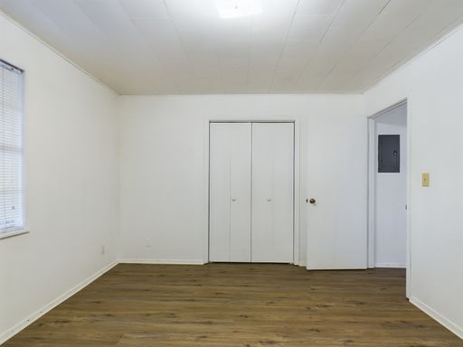 100 Northwest Drive - 19, Fredericksburg, TX 78624